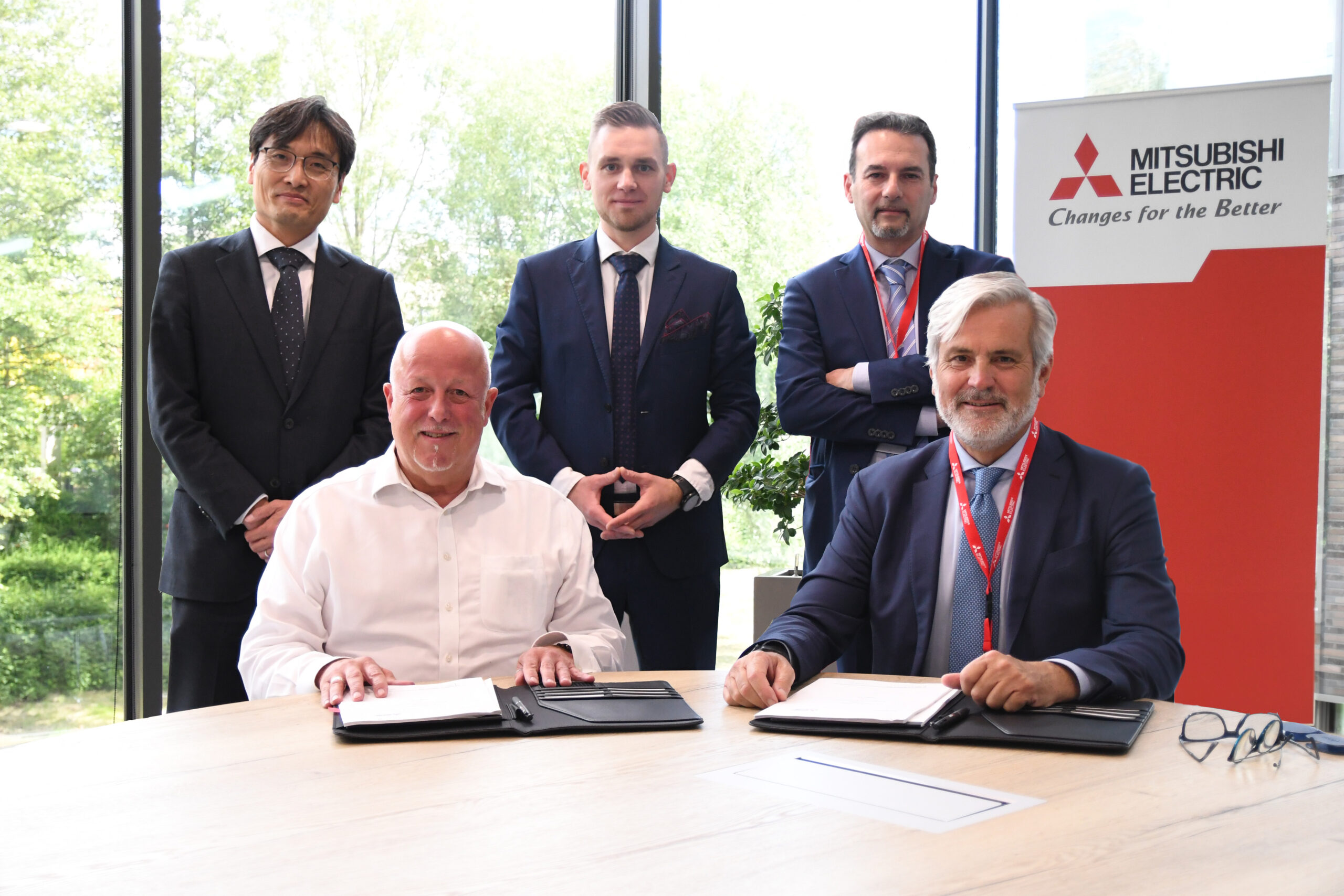 Tramec signs a strategic partnership with Mitsubishi Electric for the development of next-generation high-efficiency gearmotors
